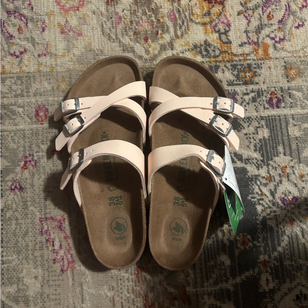 EUC Size 7 Birkenstock Franca Vegan Birkibuc - Light Rose